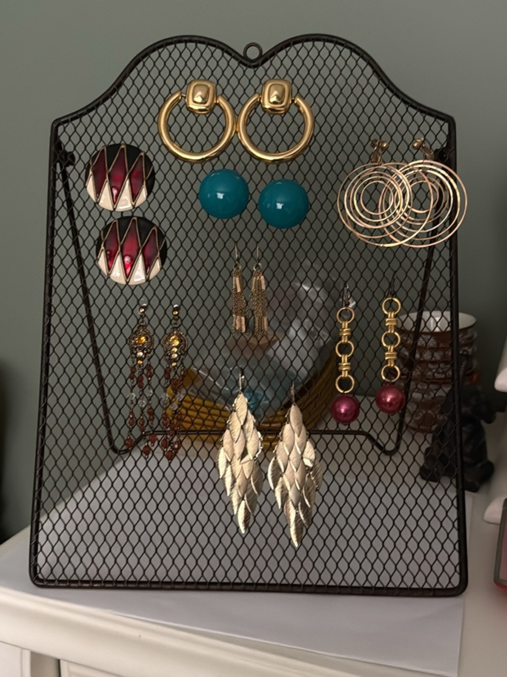 Vintage Earrings Lot (8) With Metal Earrings Holder Stand